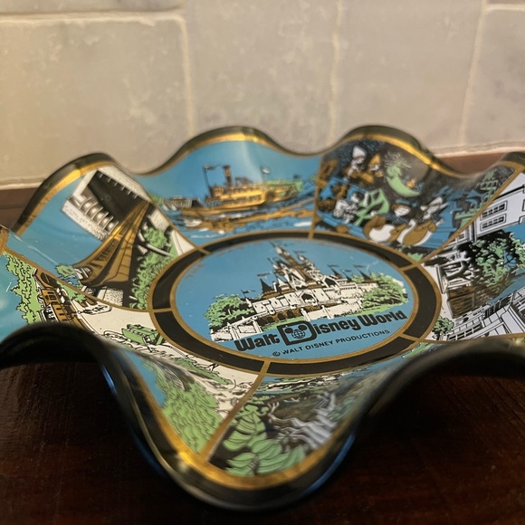 Vintage Glass Disney World Ashtray - Picture 3 of 3